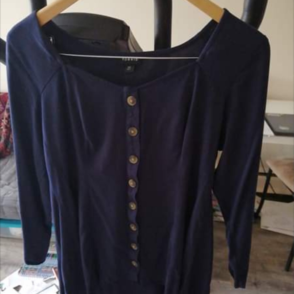 Torrid shirt